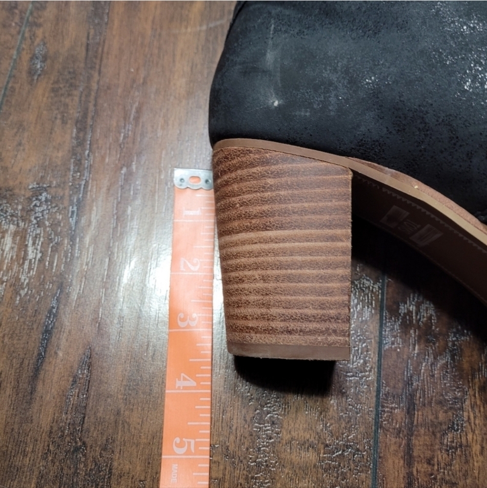 Toms Lunata Size 10 Women's Black Ankle Boots - Picture 8 of 9